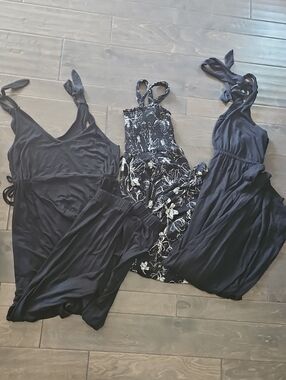 Maternity Jumpsuit Bundle -size M